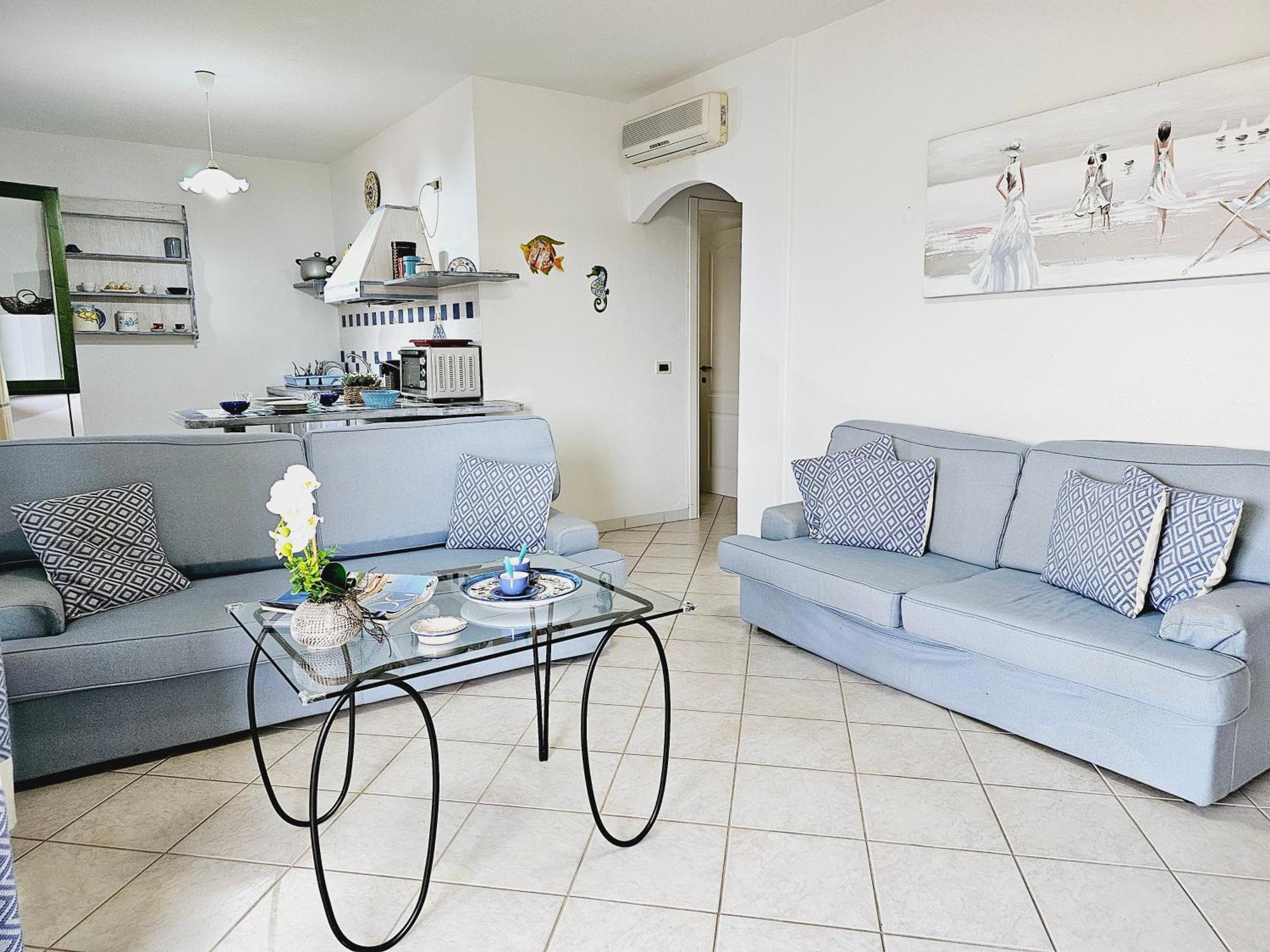 Апартаменти La Residenza Del Porto Санта-Тереза-Галлура Номер фото
